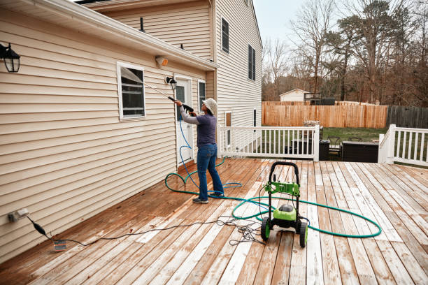 Deck Cleaning Services in Clintonville, WI