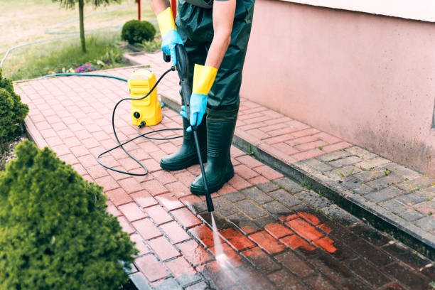 Best Pressure Washing Cost  in Clintonville, WI